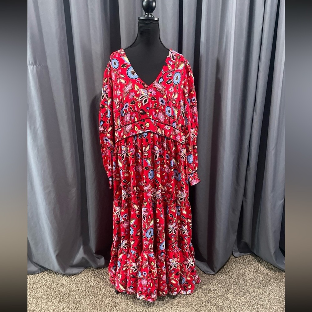 Boden V-neck tiered floral print midi dress